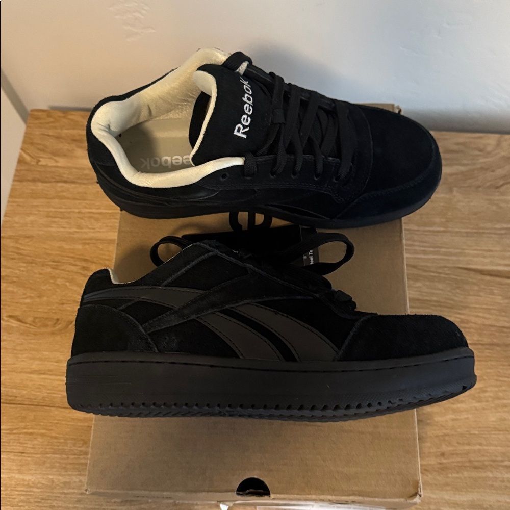 Reebok SOYAY Women’s Black Suede Sneakers Oxford Work Steel Safety Toe Casual 9W